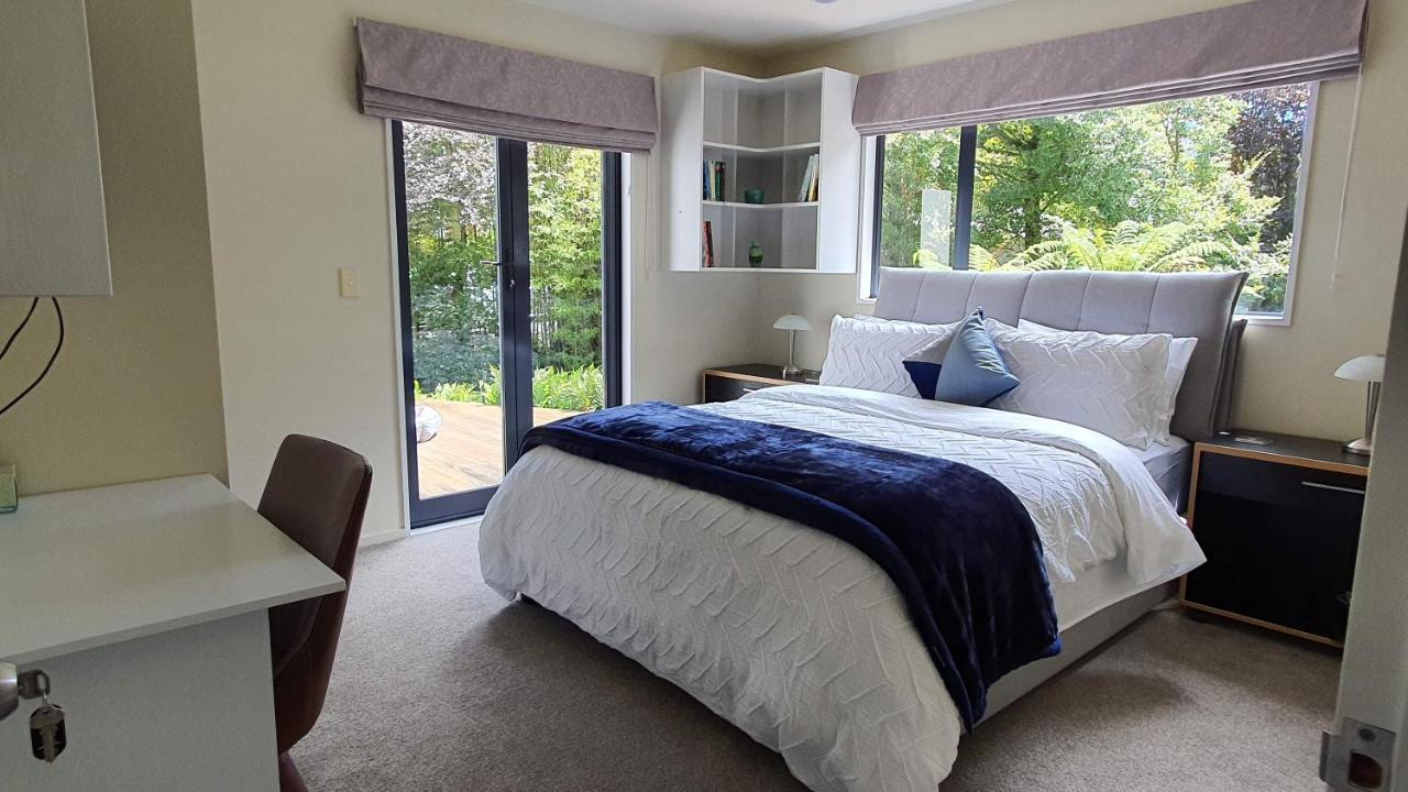 Christchurch Airport House Экстерьер фото